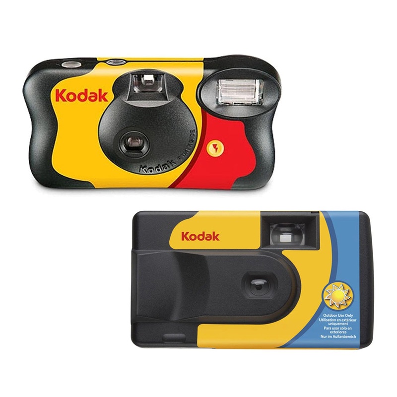 KODAK SUC Daylight / FunSaver Disposable Analog Film Camera with 39 / 27 Exposures Shots, 800 ISO, 35mm Film Format and C-41 Print Process for Point and Shoot Photography